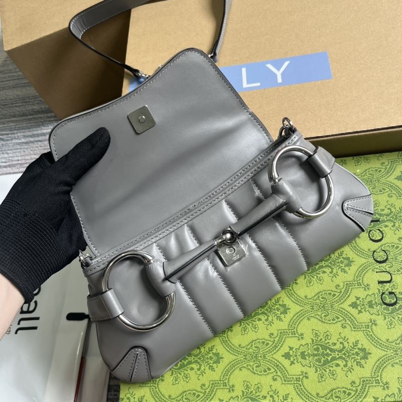 Gvc*1 horsebit bags